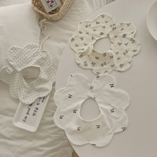 【Ailyer Kim】春夏花瓣口水巾双面可用婴儿纯棉宝宝围兜0-2岁