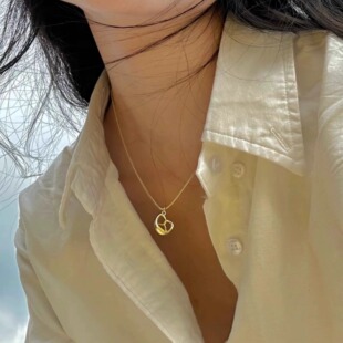 U.CA小众alfir碱水牛角包纯银项链2024年新款简约可颂面包锁骨链