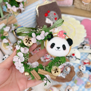 特 熊猫花环装 饰
