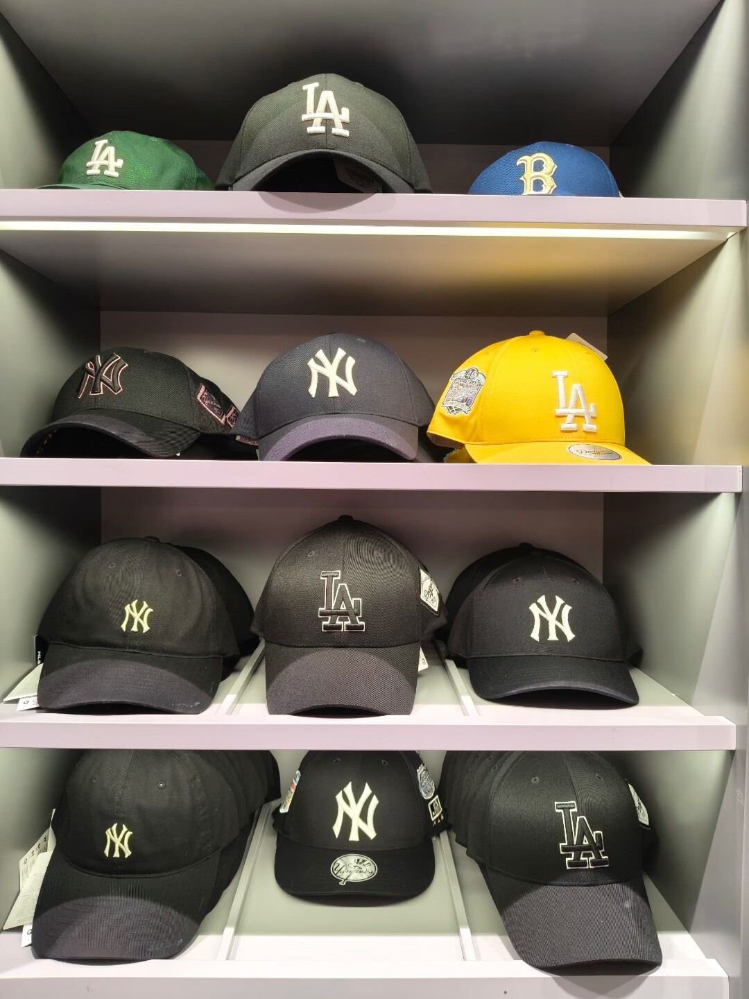 韩国免税店MLB棒球帽全系列可带 现货余2