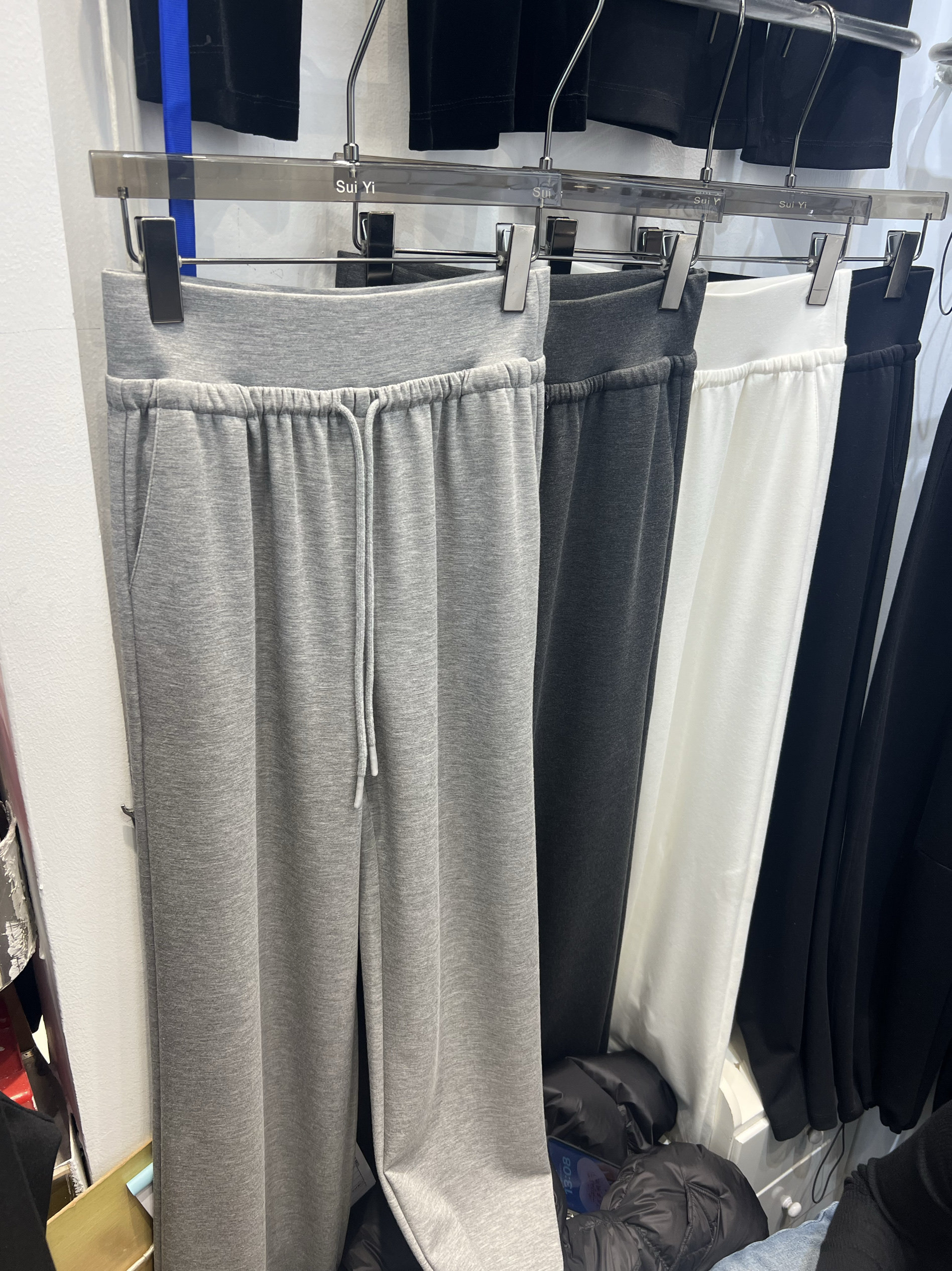suiyi随意正品十三行松紧高腰阔腿休闲长裤女运动风卫裤2025秋
