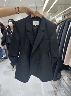 vane韦恩小香风vn外套女新款氛围感穿搭沙漏腰西服连衣裙25822