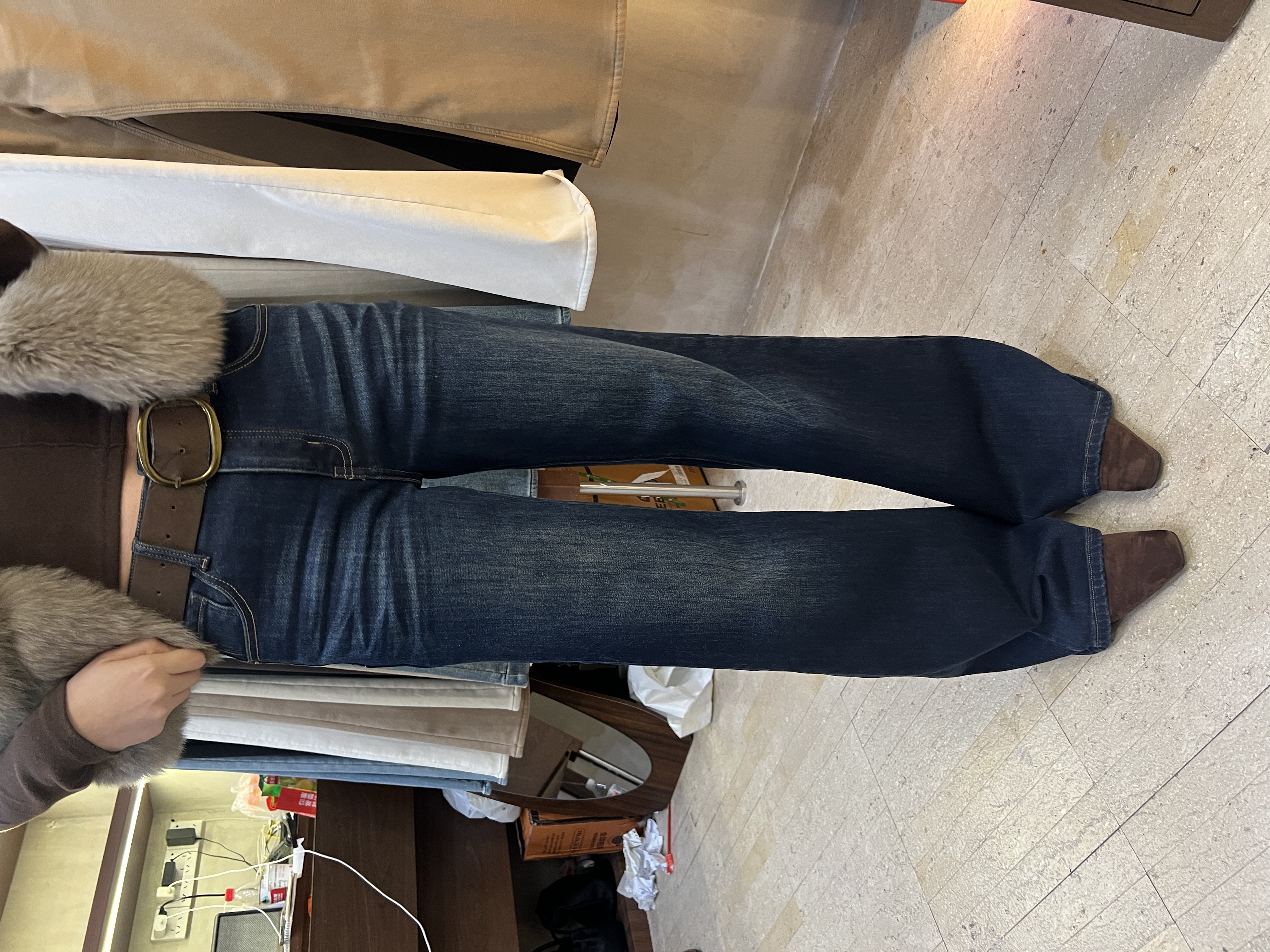 mama正品植绒加厚保暖微辣裤子牛仔裤女洋气喇叭裤长裤女123-310