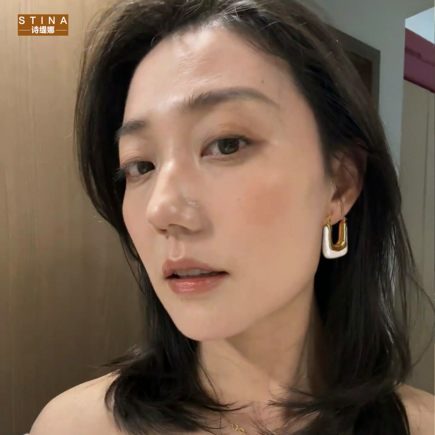 STINA诗缇娜U型风简珍珠耳环202