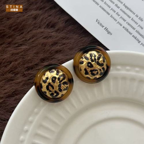 STINA中古vintage圆形树脂耳环复