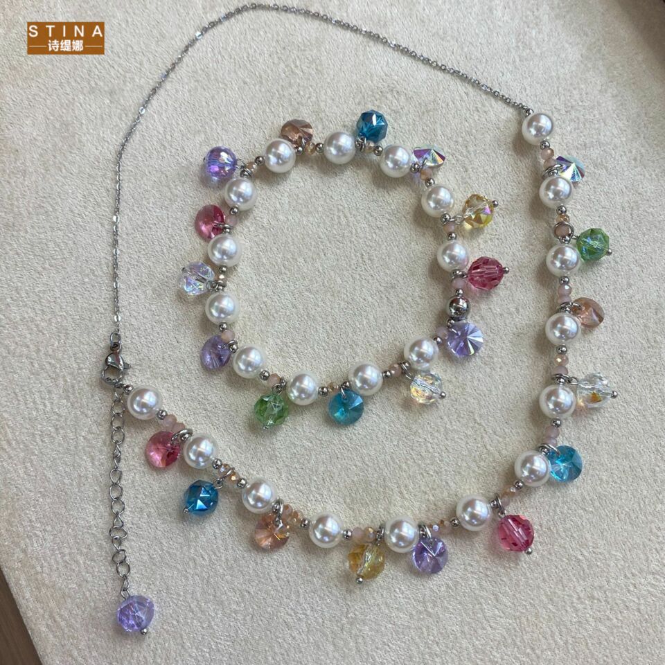STINA甜美多巴胺彩色水晶水滴珍