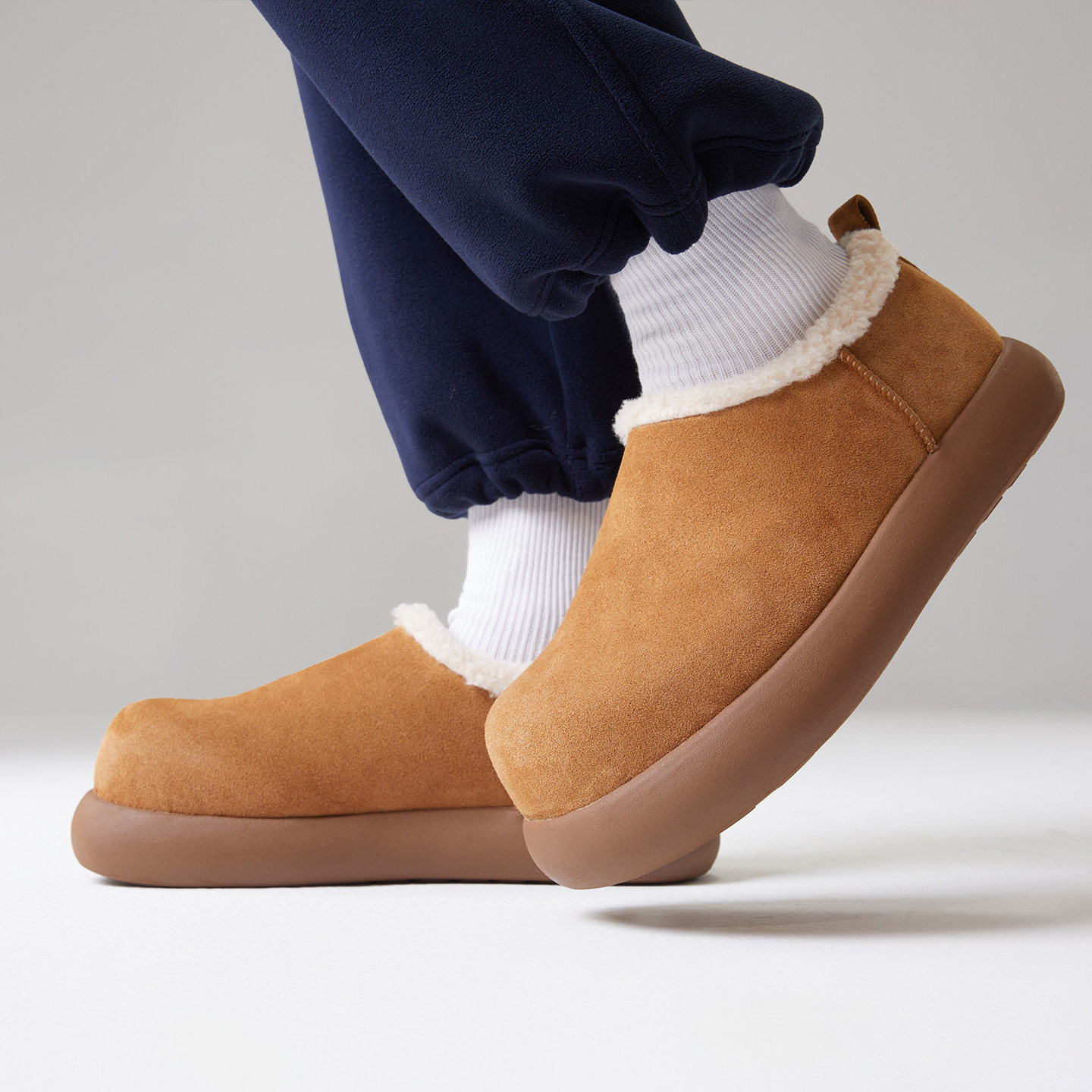 小土豆全包勃肯鞋男女款冬季加绒加厚保暖棉鞋情侣厚底增高雪地靴