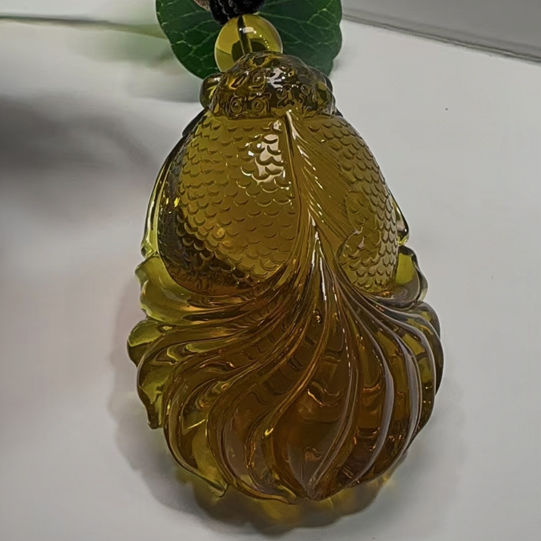 正品天然缅甸琥珀精美绿茶 金玉满堂 吊坠文玩收藏工艺珠宝饰品