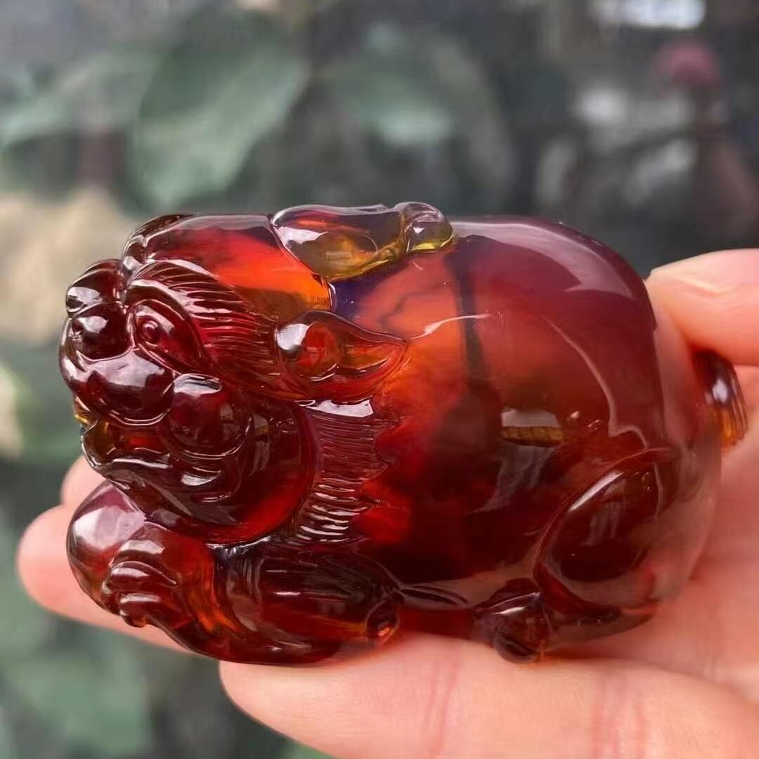 正品天然缅甸琥珀高品质血珀蓝血膜貔貅吊坠挂件文玩收藏珠宝饰品