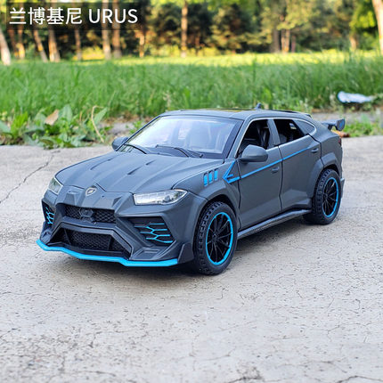 1/32兰博基尼野牛SUV合金车模型仿真金属车模摆件礼物开门玩具车