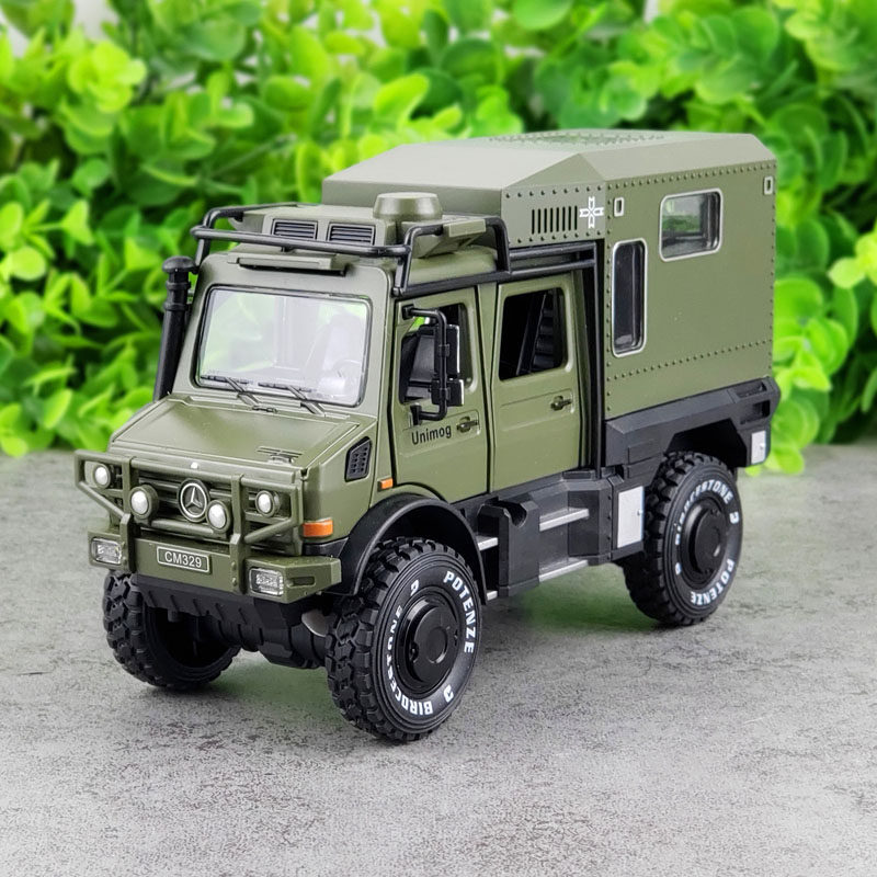 1/32奔驰乌尼莫克合金汽车模型