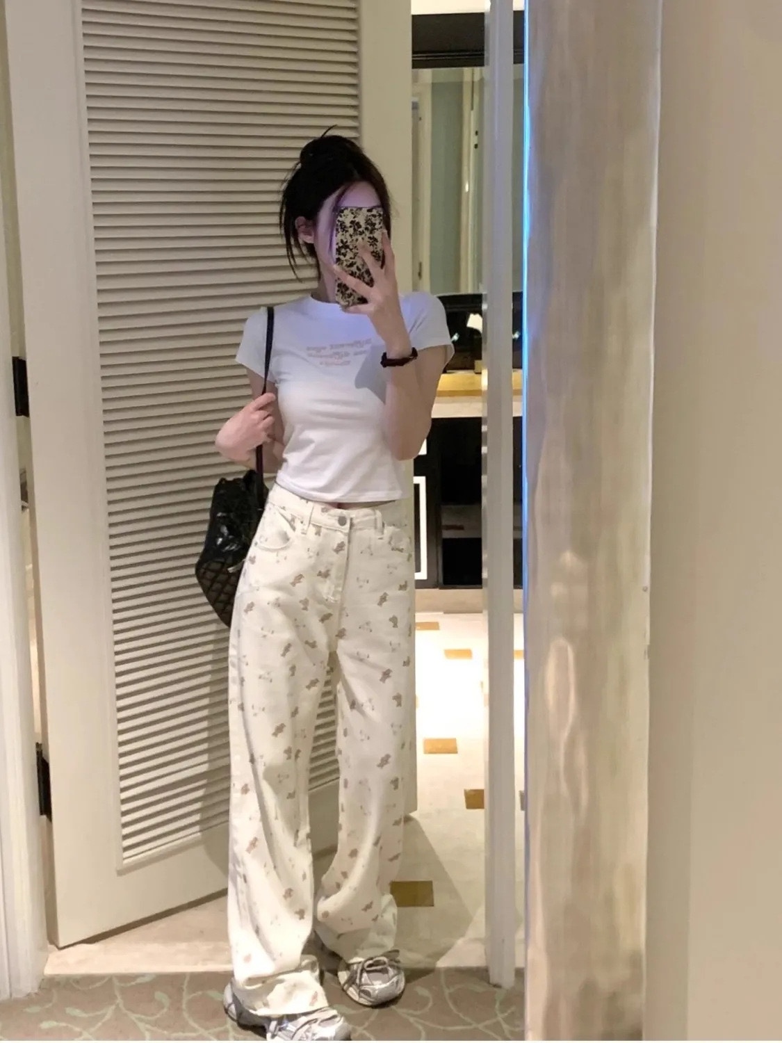 日系复古小熊印花裤子女春秋2024新款高腰直筒拖地宽松休闲阔腿裤