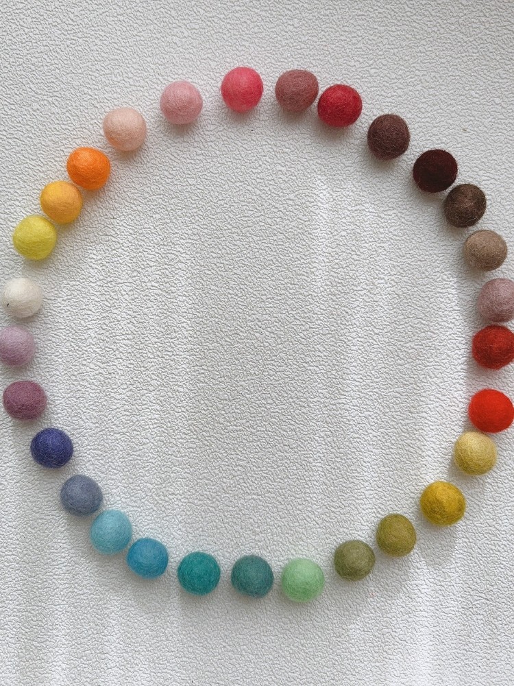 1.2CM彩色进口羊毛球 实心