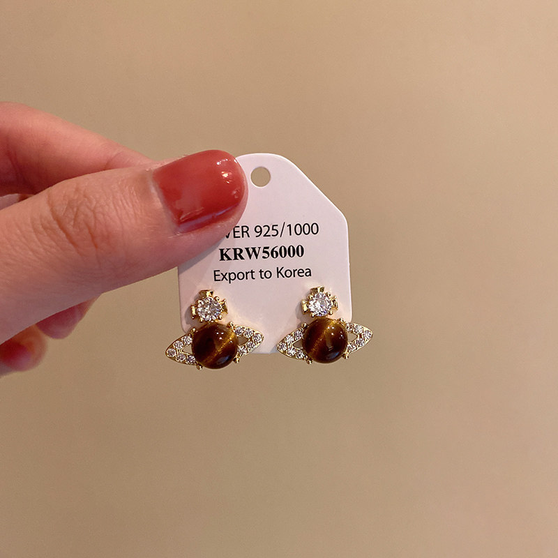 西太后复古虎眼石耳环女轻奢气质高级感秋冬耳饰2025新款锆石耳钉