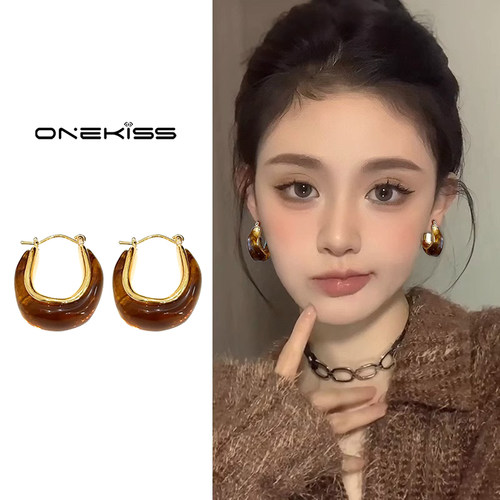 秋冬美拉德琥珀耳环女时尚高级感耳扣2025新款爆款百搭轻奢耳饰