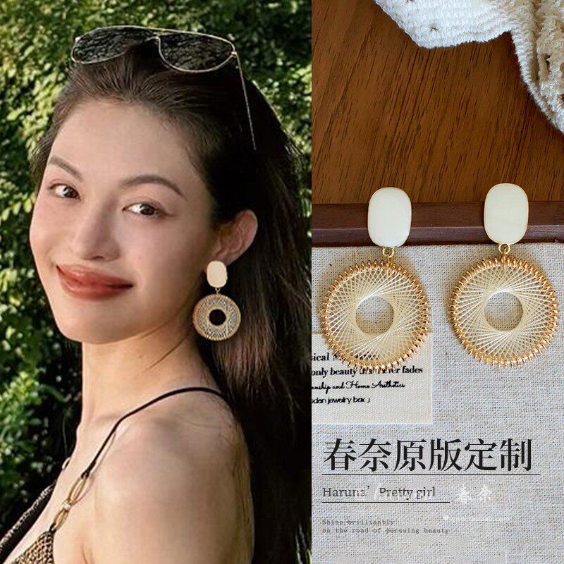 钟楚曦同款法式米白色编织耳环高级感气质度假风波西米亚耳饰女夏