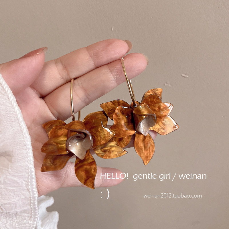 立体精致树脂花朵欧美夸张大气时尚耳钉耳环高级感女耳坠饰品