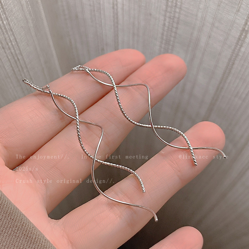 简约波浪长款耳线耳环2025新款爆款螺旋流苏气质耳饰小众设计耳钉