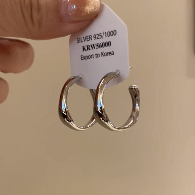 法式极简几何素圈耳环2025新款爆款轻奢小众高级感气质百搭耳饰女