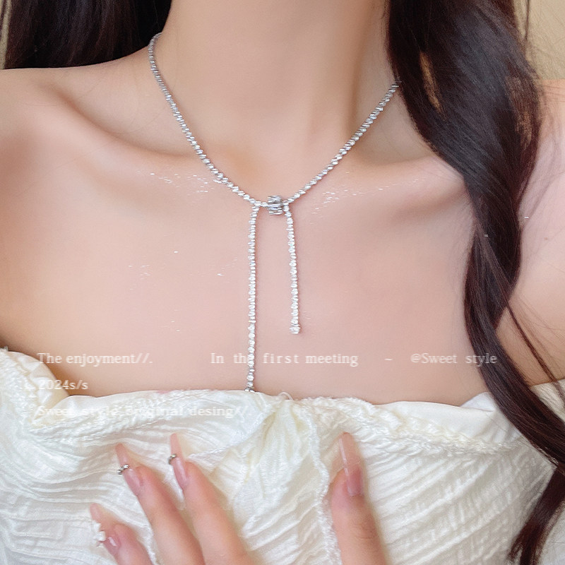 蝴蝶结项链女款高级设计感小众轻奢新娘礼服配饰颈链锁骨链高级感