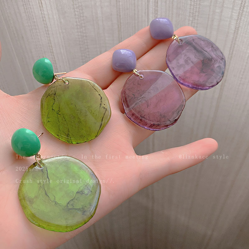 港风复古橄榄绿晕染耳环夸张小众设计感耳钉2025爆款气质独特耳饰,饰品/流行首饰/时尚饰品新,耳钉,淘宝优惠券,粉丝福利购,淘宝优惠卷