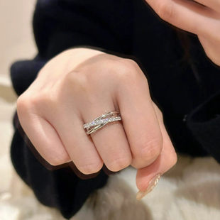 自带高级感的_简约三环戒指冷淡风闪钻开口戒女个性轻奢小众设计