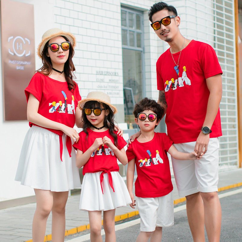 亲子装夏装2018新款潮 全家装母女裙子一家三口四口亲子套装母子|msdalam kategori Kanak-kanak/Bayi/Keluarga dipasang, keluarga dipasang/fesyen ibu bapa dan anak - dari Buy2taobao.com untuk memberikan perkhidmatan ejen Taobao profesional membeli