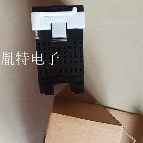 温控器E5CN-R2H03T-FLK  -Q2H03T-FLK -Q2H03TC-FLK R2H03TC-FLK