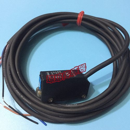 PZ-M15 M11 M33P M71 M75 M61 M63 M65方形光电开关传感器