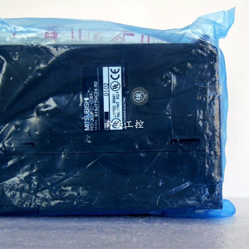 A1SJ71QC24-R2 现货一只模块全新 A1SJ71QC24-R2