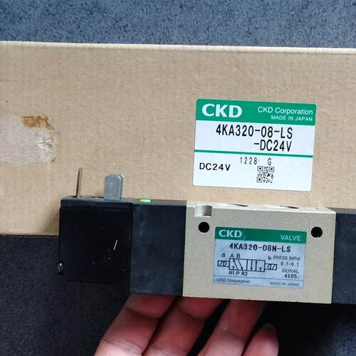 4KA320-08-LS 08N DC24V 日本 电磁阀 成色好原装现货