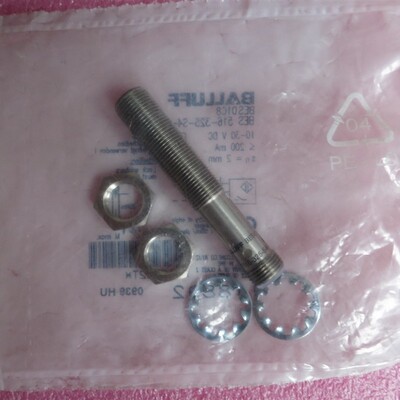 全新原装正品BALLUFF BES 516-325-S4-C  BES01C8 现货