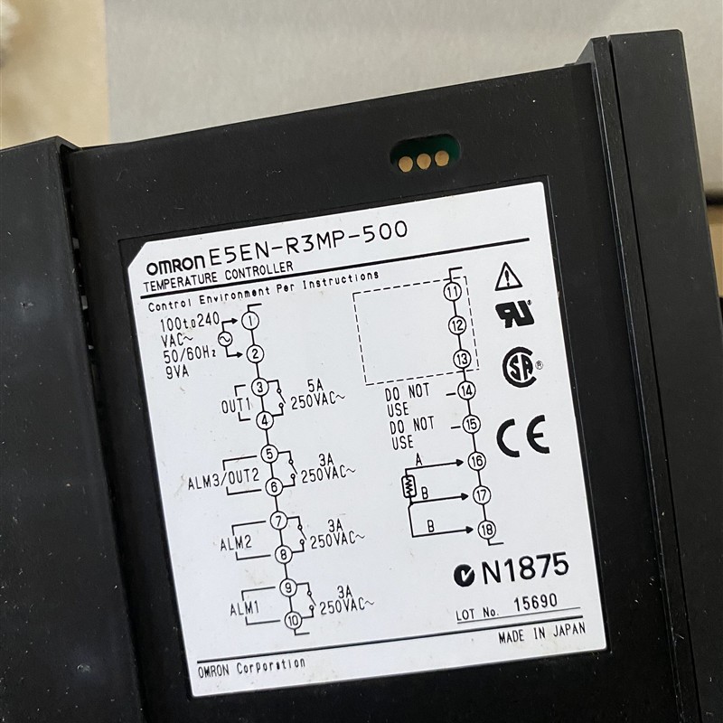 E5ENT-R3P/Q3P温控E5EN-Q1P/R1P-300 R3MP/Q3MP-500 R1T/Q1TC-300