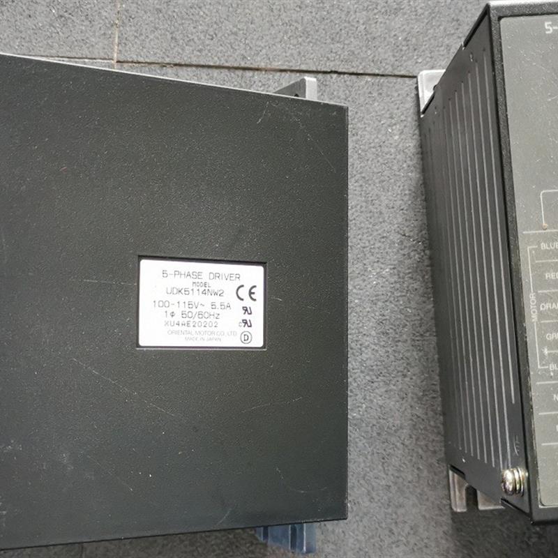 UDK5114NW2 日本 五相步进电机驱动器 拆机现货