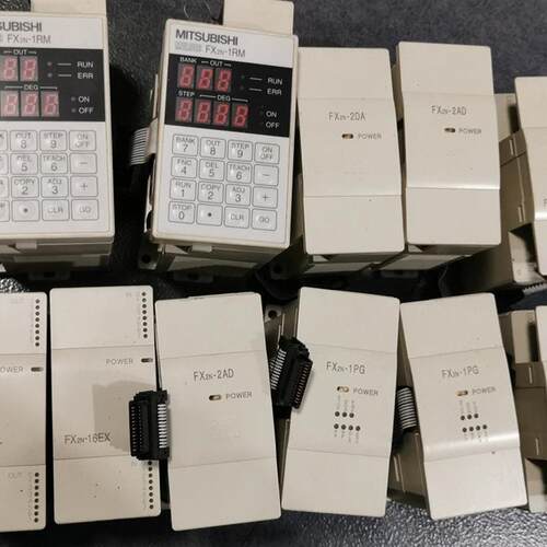 FX2N-128MR-001 16EX/8EX 8EYR 16EYT 1PG 2DA 2AD CNV-BCPLC