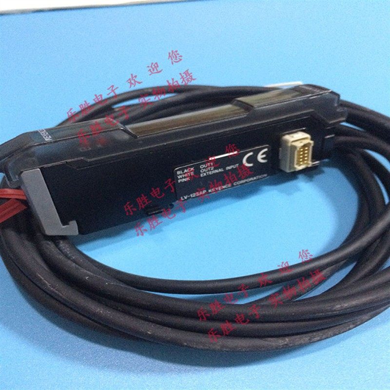 现货供应 光纤放大器 LV-12SAP 包装说明配件齐全