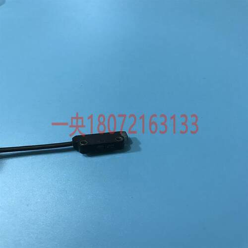 原包装日本/TAKEX感应器UM2-Z3DSV漫反射光电NPN常闭现货