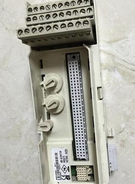 3BSE013230R1 TU810V1/R553878 6642497A1/R654609  DCS底座