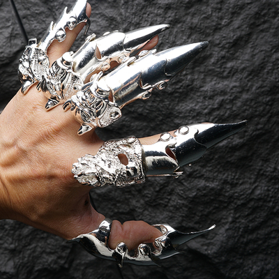 夜店扮酷道具铠甲戒天脉傲龙