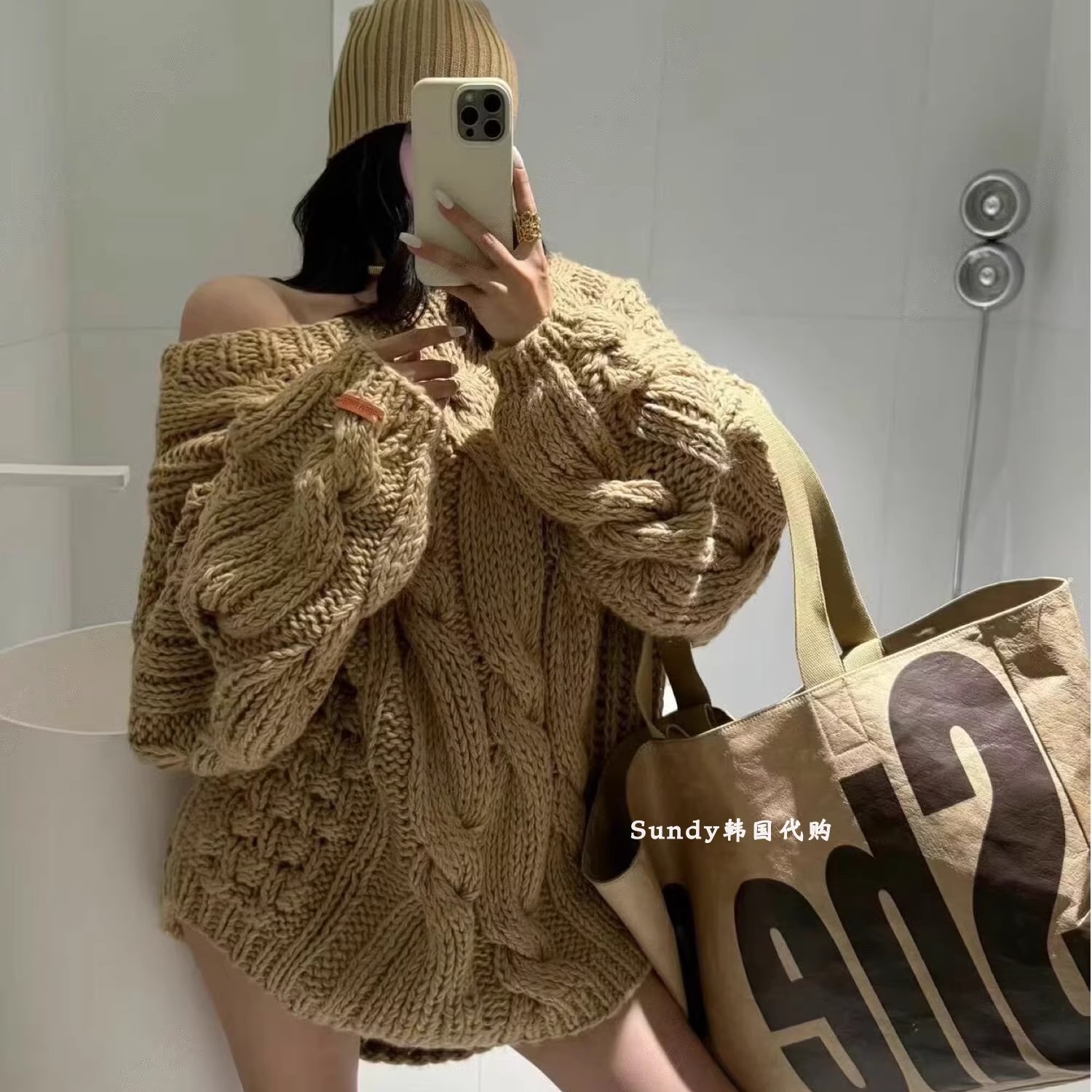 韩国正品代购INS博主25早秋 时尚纯色麻花拉肩气质显瘦针织毛衣女