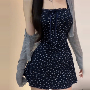 法式 2025新款 蓝色碎花吊带连衣裙女纯棉夏小个子甜美纯欲收腰短裙