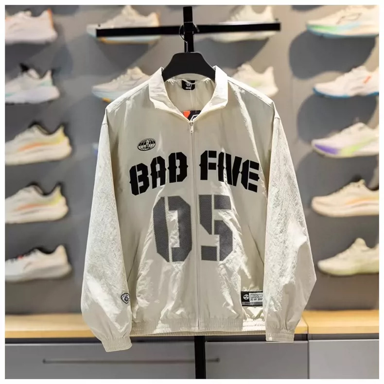 李宁反伍BADFIVE防泼水运动风衣