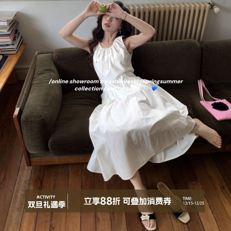 大于诗集 漫游日记法式复古U领收腰连衣裙女显瘦设计感无袖茶歇裙