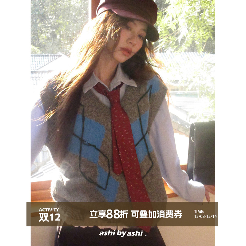 大于诗集 月光日记叠穿神器羊毛撞色V领宽松针织背心复古格纹马甲