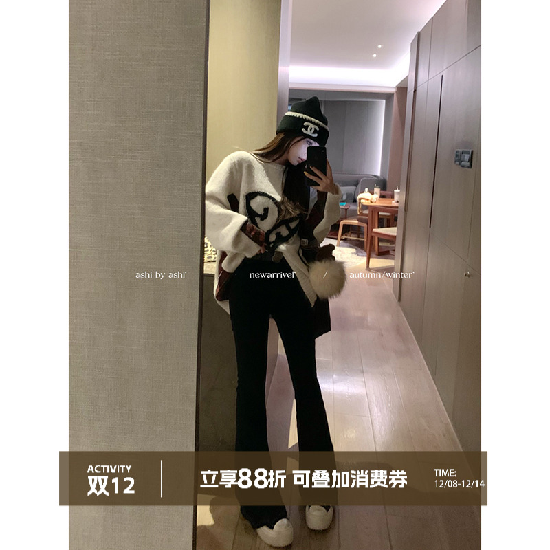 大于诗集 腿精的冬天 玫瑰腰带复古裤子高腰显瘦加绒微喇牛仔裤冬