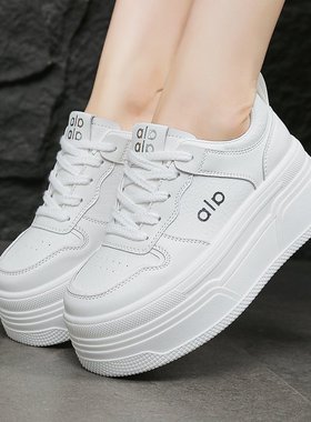 防水台小白鞋女松糕厚底单鞋2026春季新款小个子增高6cm休闲鞋女