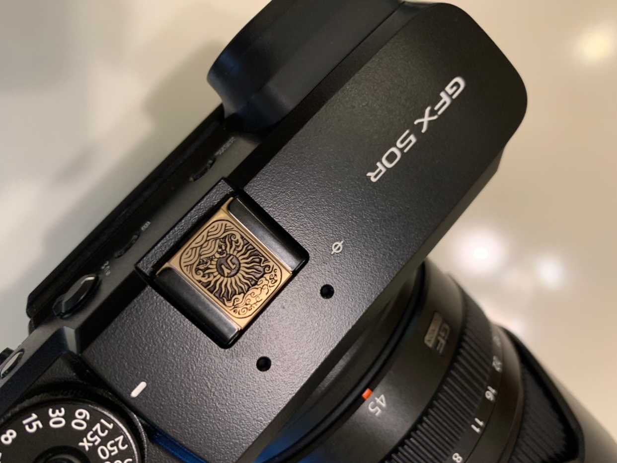 个性定制创意适用于佳能EOS5d367080d富士GFX50R热靴保护盖水平仪