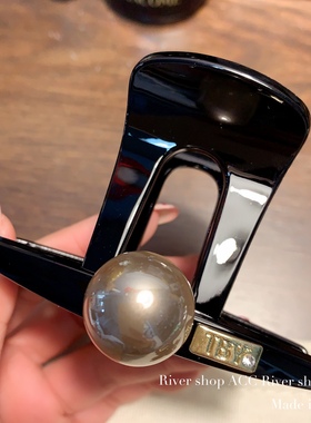 8cm青灰色大珍珠小金牌【中号抓夹】韩国发饰鲨鱼夹盘发卡子