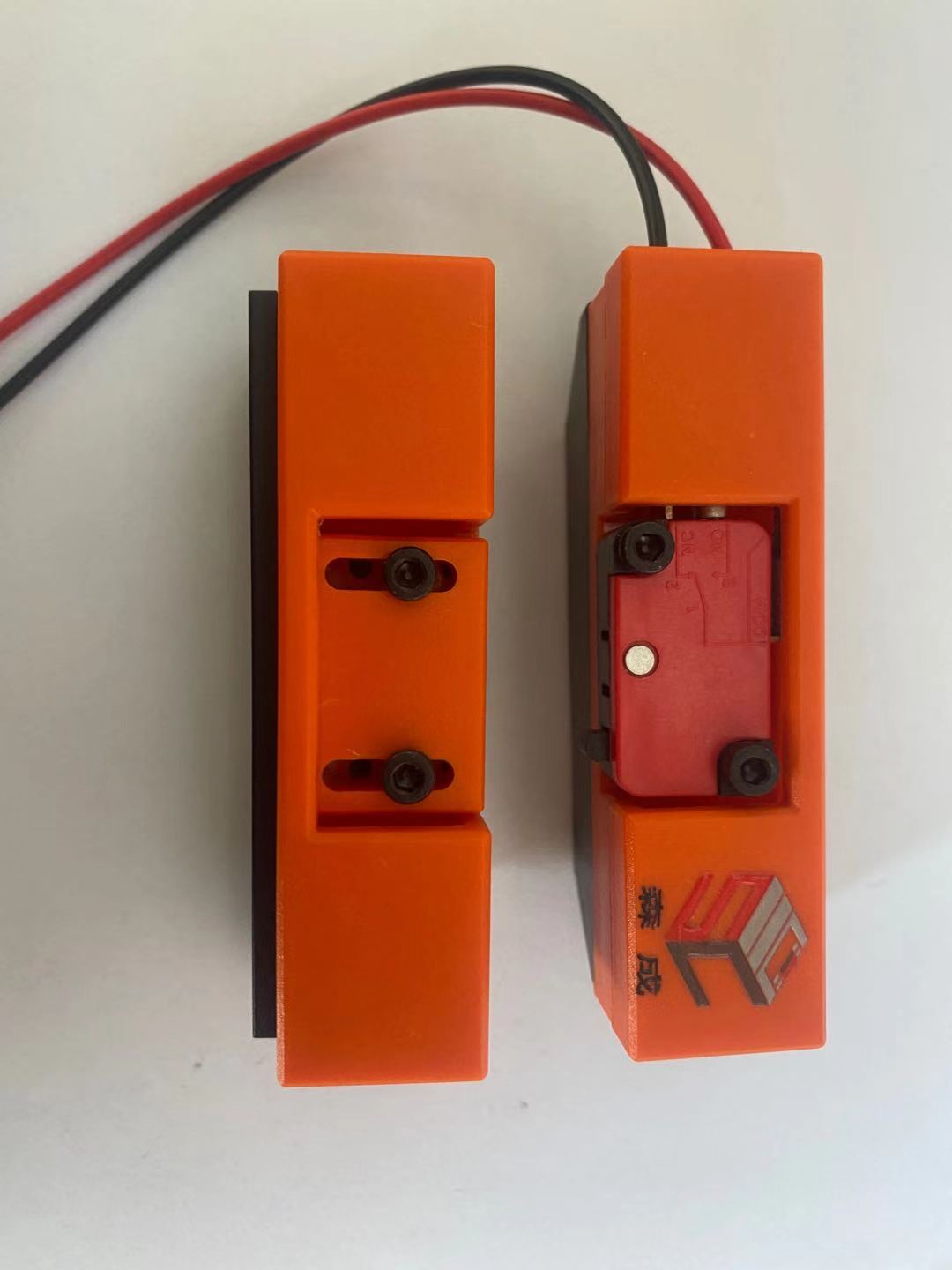 模具保护开关，便携式模具保护开关，模具顶针限位开关，强磁吸附