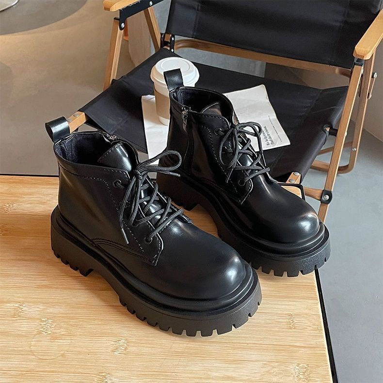 马丁靴女英伦风2025年新款秋冬季松糕厚底靴子百搭学院风短靴